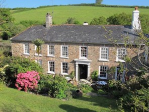 6 Bedroom Farmhouse with Tennis and Pool near Dittisham, Devon, England